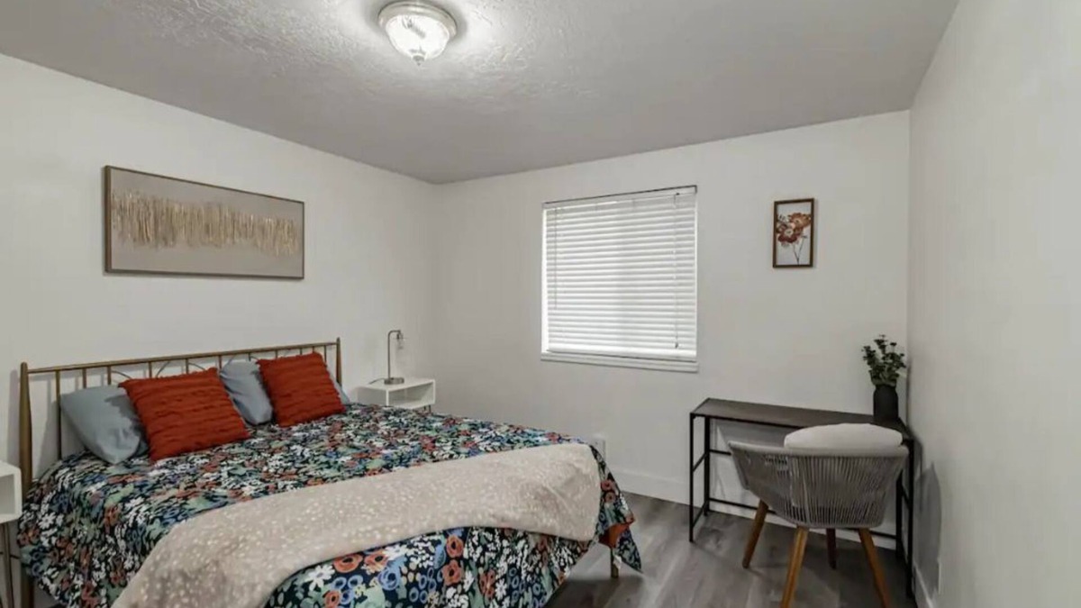 Rexburg Apartment | Cozy 2br downtown rental, within 3 blocks of BYU-I