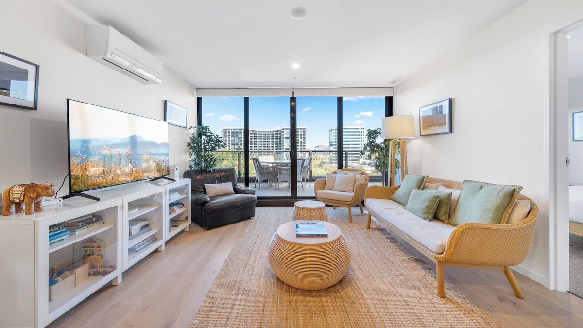 Reid Apartment | cozy 2BR with free parking & wifi