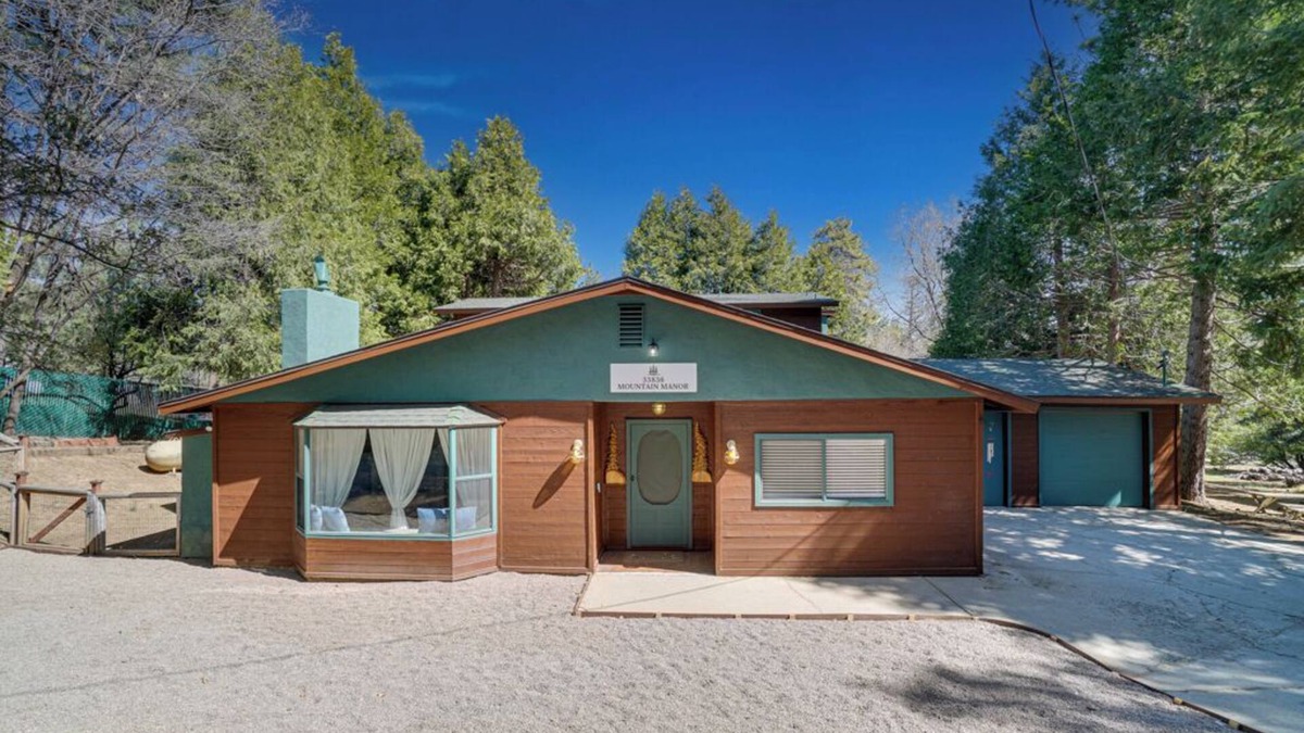 Mount Laguna Cabin | Cozy 3-bedroom cabin in Mount Laguna, Sunrise Highway, Visit Julian, San Diego,