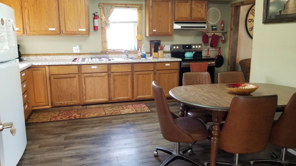 Cassville House | Cozy 3 Bedroom Home With Large Yard. Pet Friendly