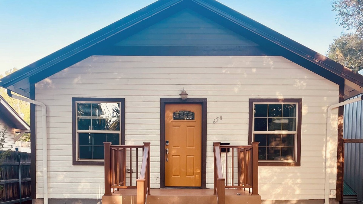 Casper House | Cozy 3-bedroom house in charming Casper with AC, WiFi. Centrally located!