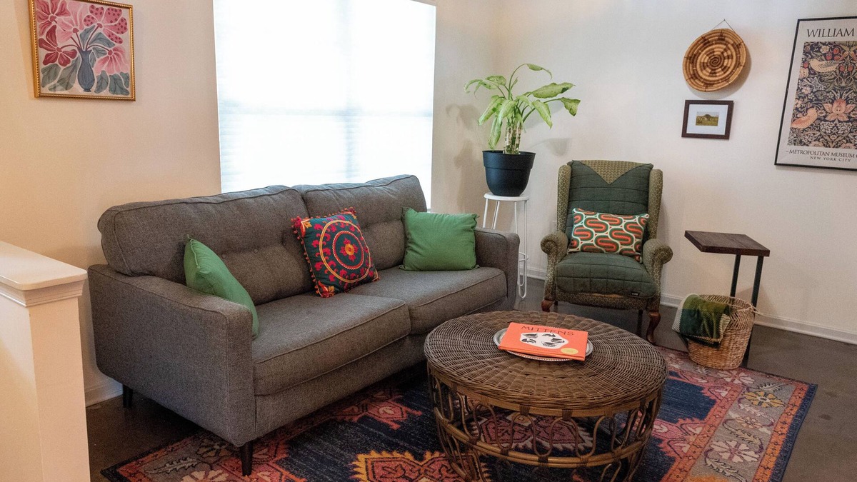 Waldorf House | Cozy 3-bedroom house with Character in Waldorf