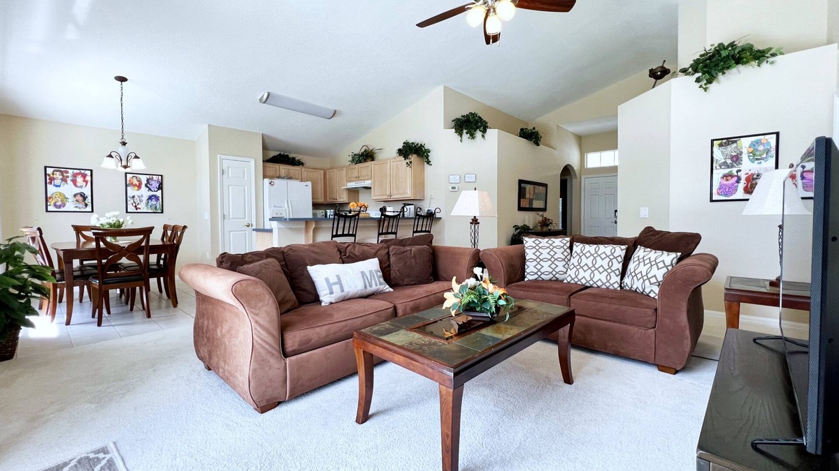 West Haven House | Cozy 3 BR 2 Bath Villa with Splash Pool-335KD