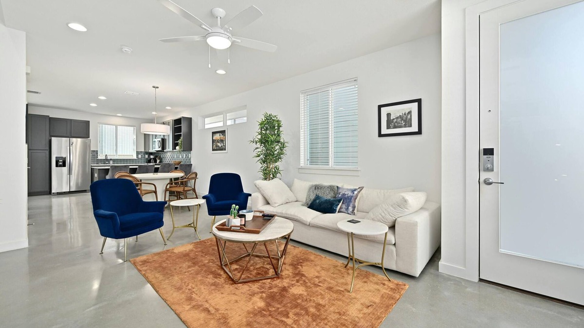 Sweetbriar Condo | Cozy 3bd/2.5 bth off South Congress