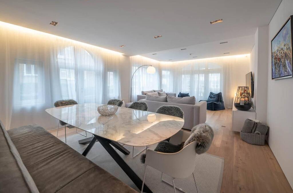 Knokke Villa | Cozy 3BD House with private terrace and parking