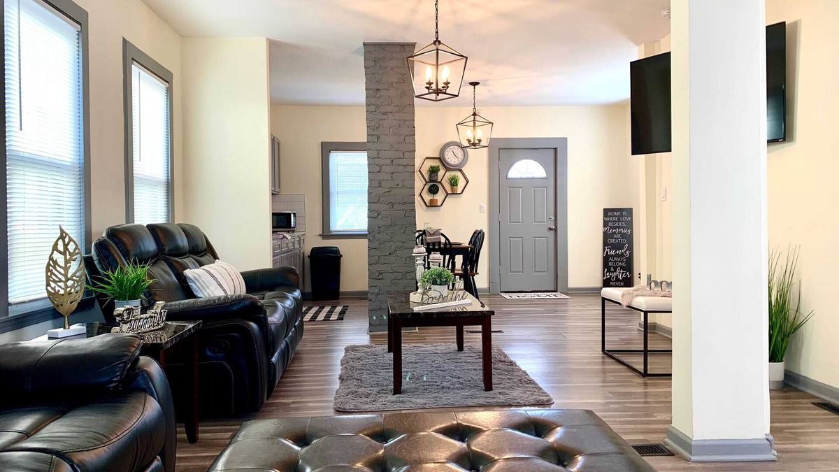 Niagara Falls House | Cozy 3BR 1BA Short drive to Niagara Falls