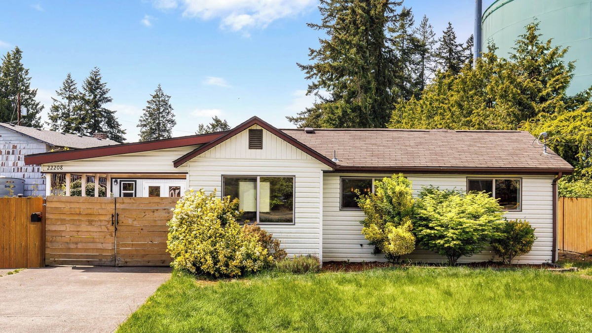 Mountlake Terrace House | Cozy 3BR Family Home w/ AC & WiFi near I-5