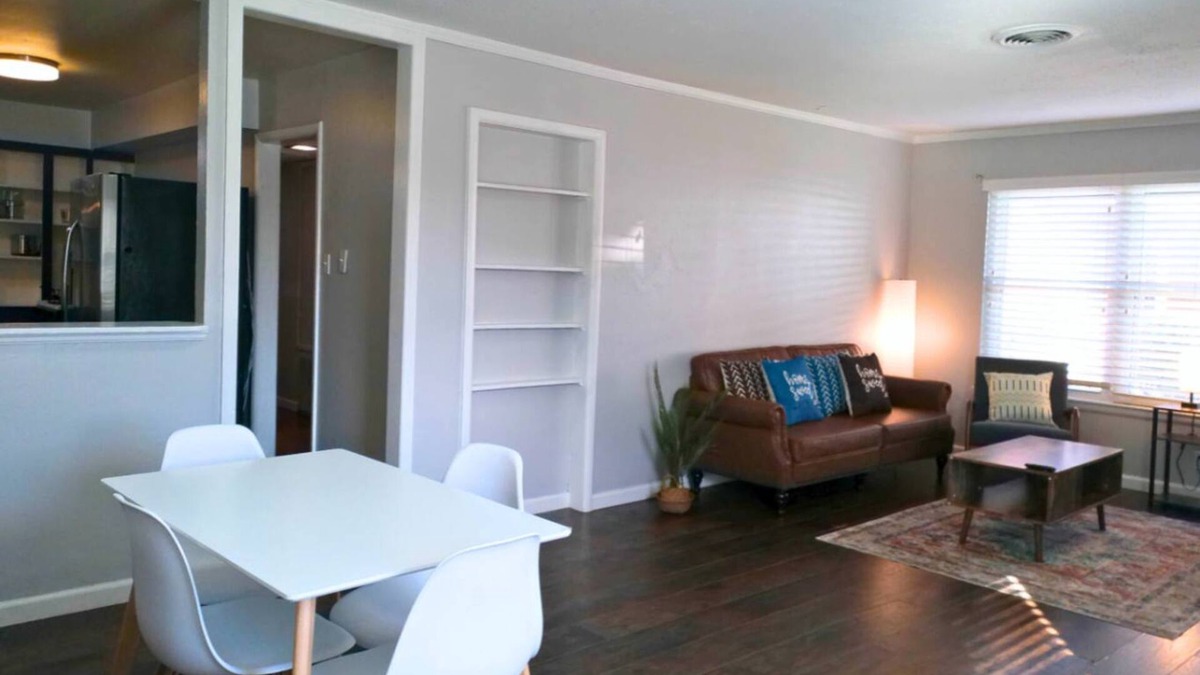 North Shore House | Cozy 3BR Retreat w Office