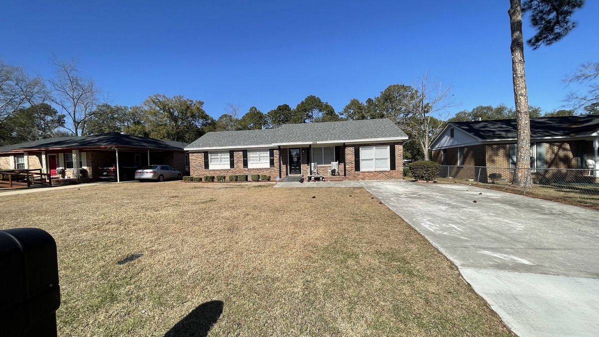 Albany House | Cozy 4 bedroom House 2.5 bath
