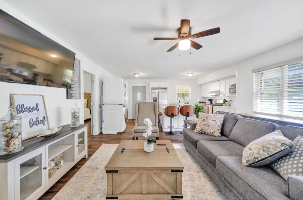 Mount Mourne House | Cozy 4bedroom Bungalow in Davidson Sleeps 10