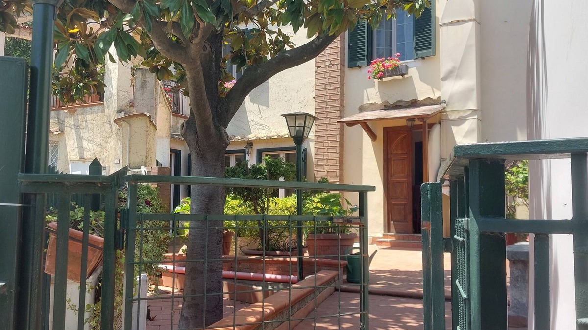 Dragonea Apartment | Cozy abode in verdant area 3km from the Amalfi Coast