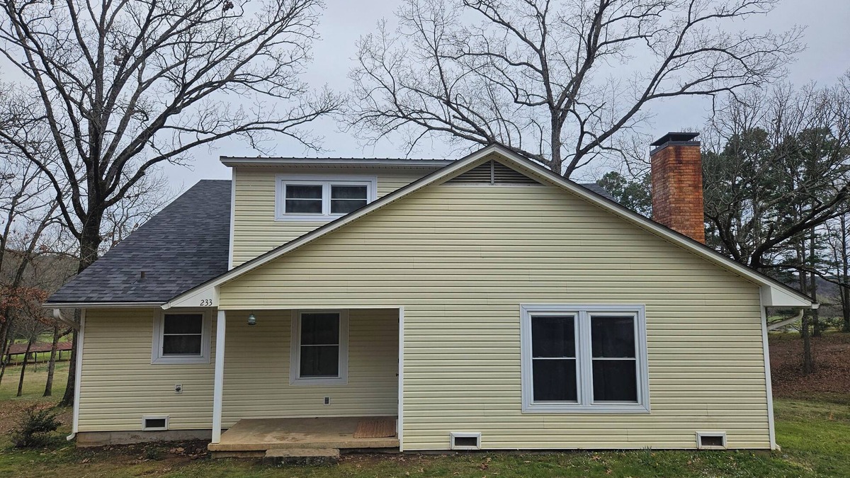 Pelsor Other | Cozy and private family farmhouse nestled near the Ozark National Forest