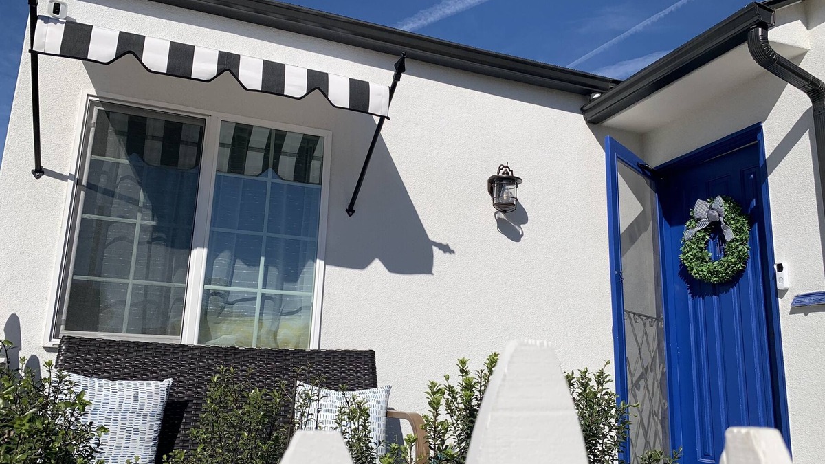 Beach Barber Tract Cottage | Cozy and Stylish Beach Cottage in La Jolla near Windansea Beach