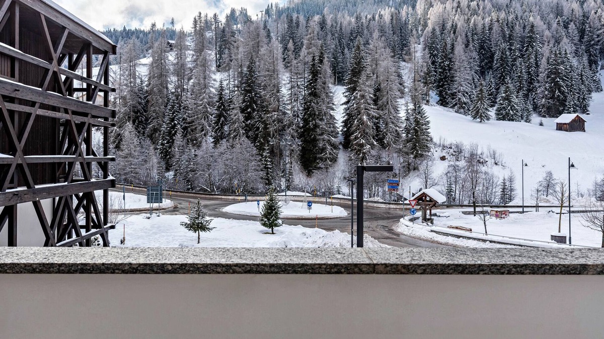 San Cassiano Apartment | Cozy Apartment "Dolomieu 23" with Mountain View & Wi-Fi