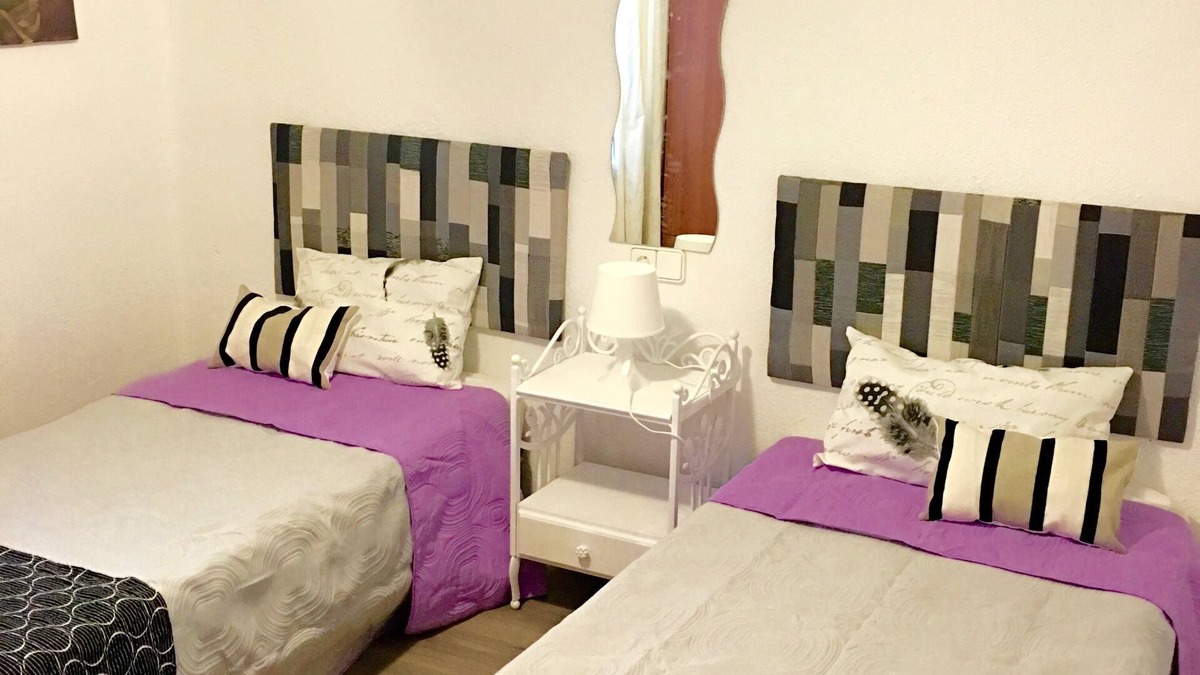 Garrido Norte House | Cozy apartment 10 minutes from the center, ideal to know Salamanca,