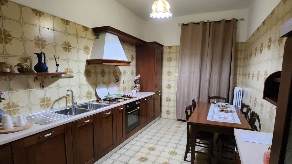 Sirignano Apartment | Cozy apartment a few meters from the Baiano highway exit.