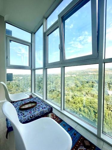 Almaty Apartment | Cozy Apartment, Central - Gorky Park View and Balcony