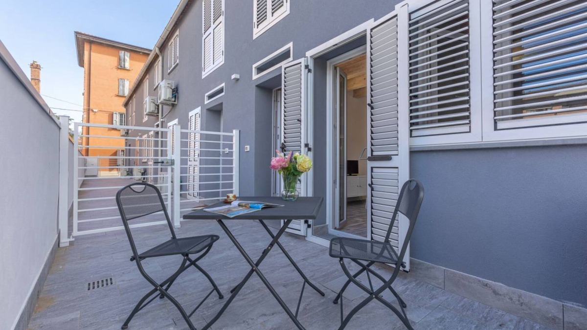Province of Bologna Apartment | Cozy apartment equipped with all comforts to accommodate up to 3 people, including an outdoor patio where you can enjoy pleasant moments of relaxation. The accommodation is located in the Borgo Panigale district, a very quiet residential area, a few step
