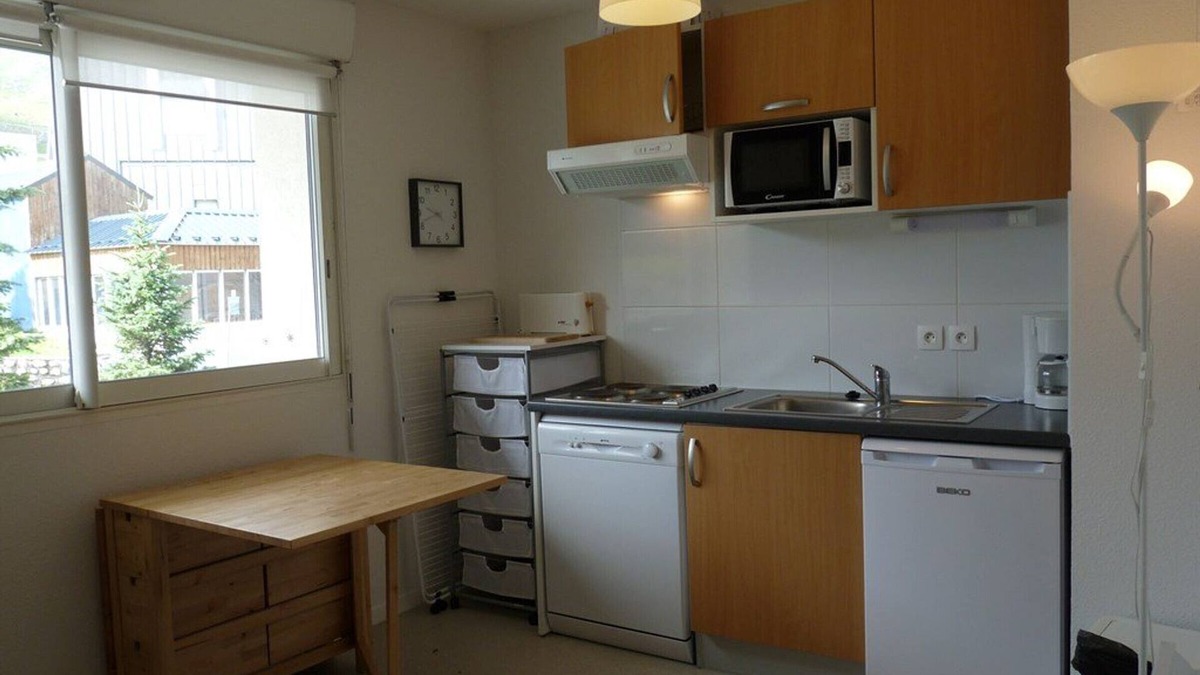 Arette Apartment | Cozy Apartment for 4 with Ski-In/Ski-Out Access, Ski Locker, Free Parking, Near Lift in Arette