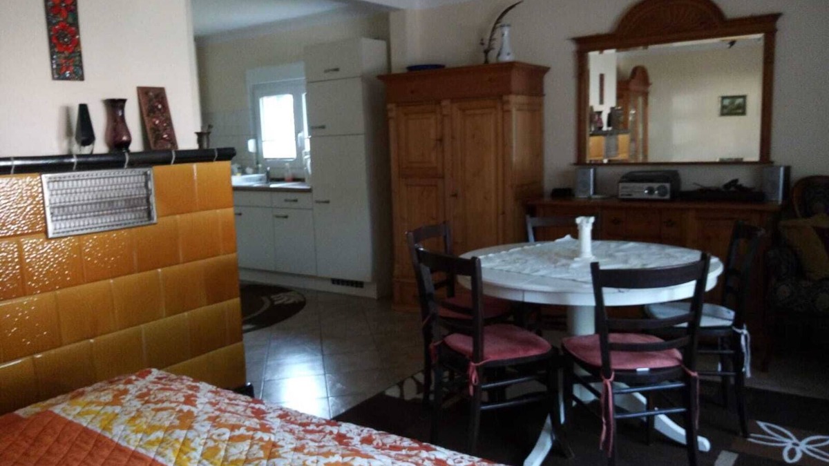 Briesensee Apartment | Cozy apartment for up to 5 people, kitchen, bathroom, forest, terraces