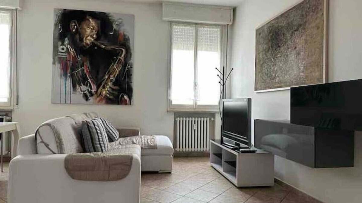 San Faustino-Madonnina-Quattroville Apartment | Cozy apartment in strategic location