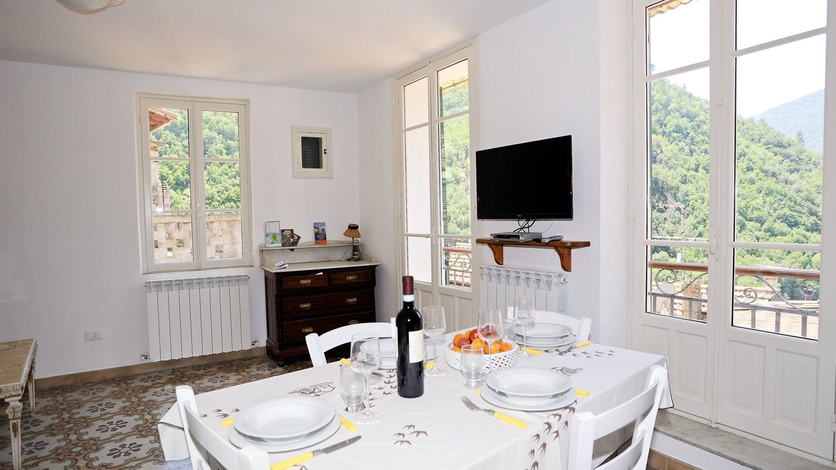 Pigna Apartment | Cozy Apartment in the medieval heart of Pigna with panoramic views