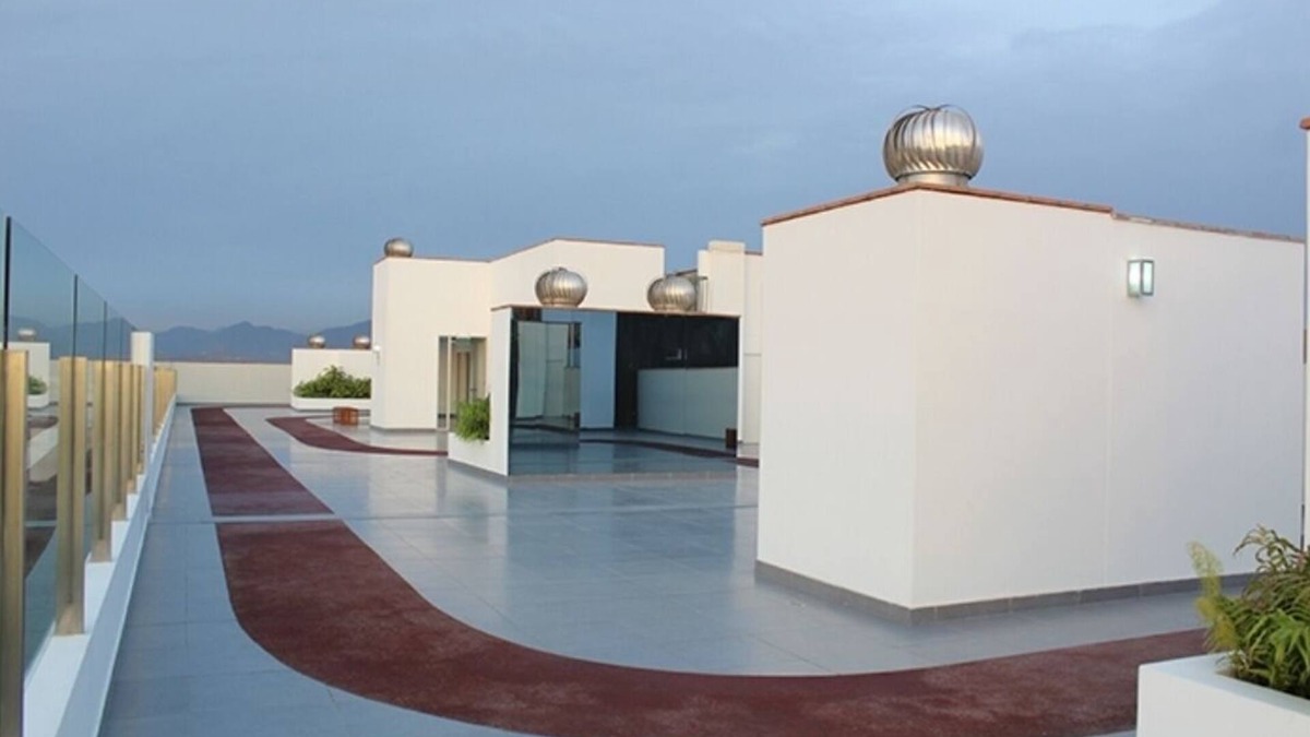 San Miguel House | Cozy apartment Near2the Airport SEAVIEW ROOFTOP