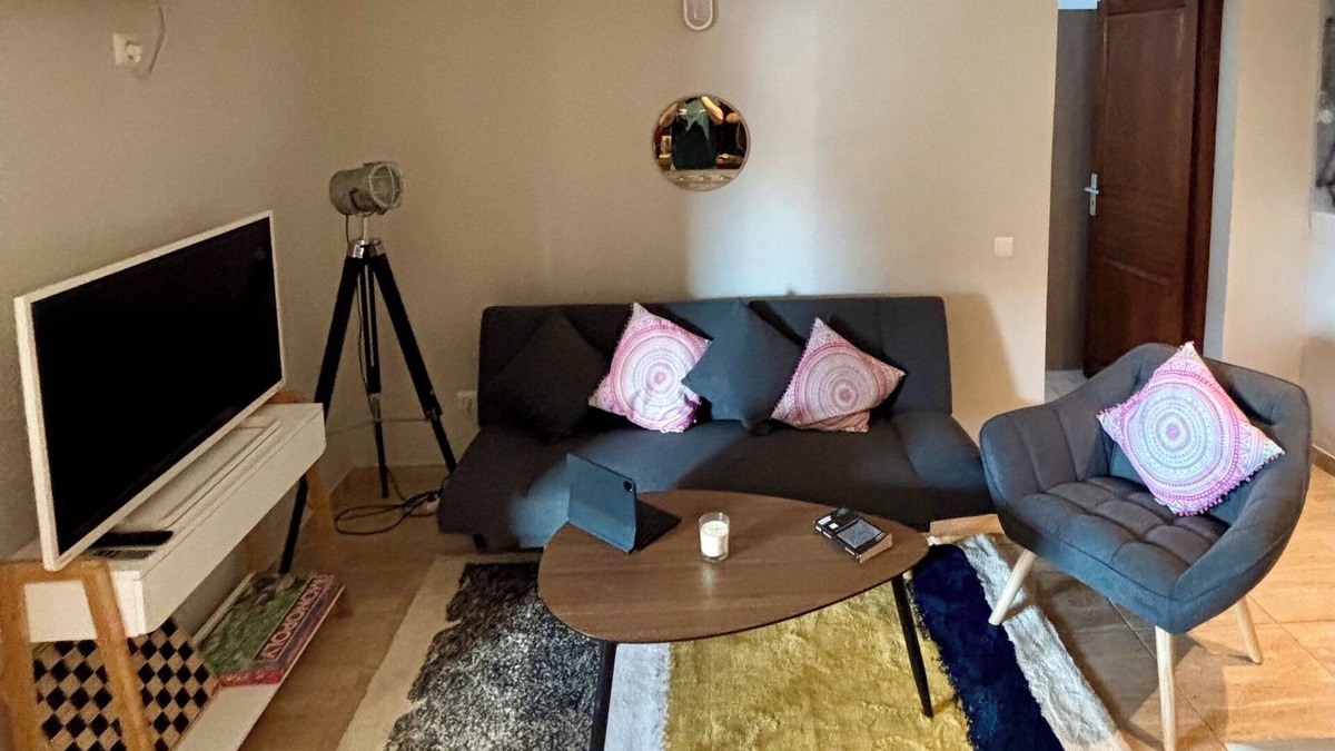 Concordia Apartment | Cozy apartment/relaxing terrace, 10min to Beaches and restaurants