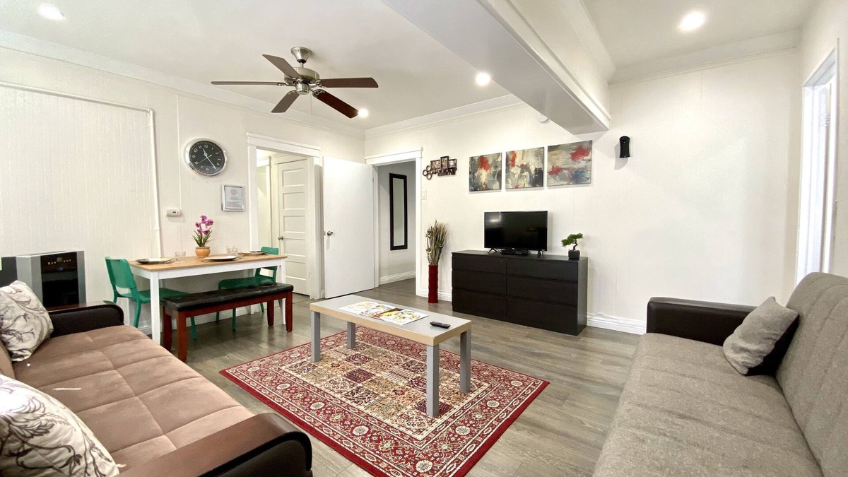 Franklin Apartment | Cozy Apartment unit is Available to Rent