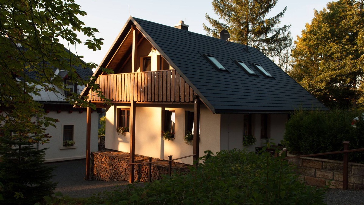 Barenfels House | Cozy apartment with balcony