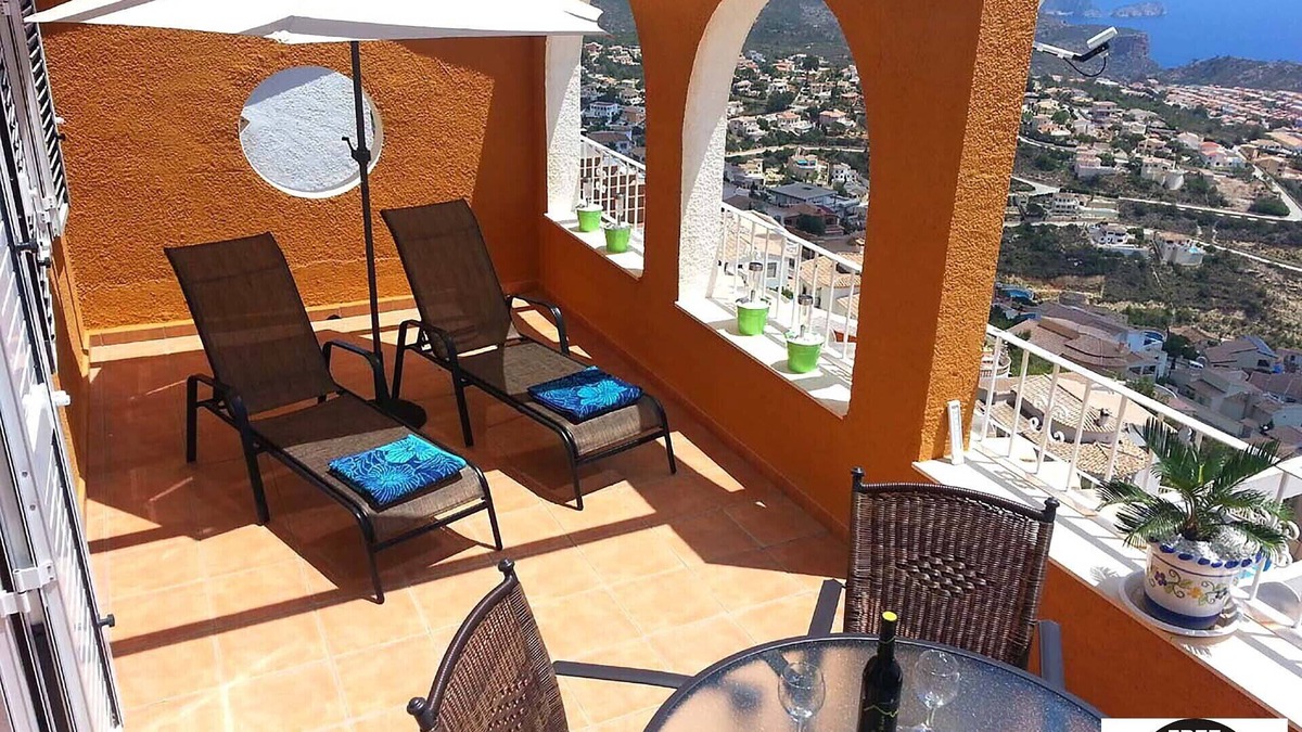Cumbre del Sol Apartment | Cozy apartment with breathtaking sea views (Free WiFi, 2 Infinity Pools)