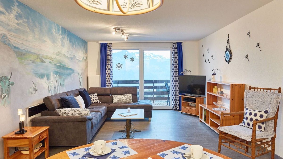 Emmetten Apartment | Cozy apartment with lake view for 6 guests