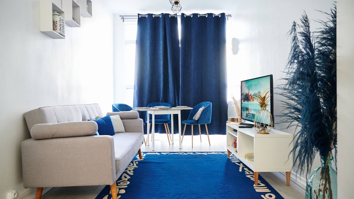 Creil Apartment | Cozy appartment at Creil city center, 6mins walk from Creil train station