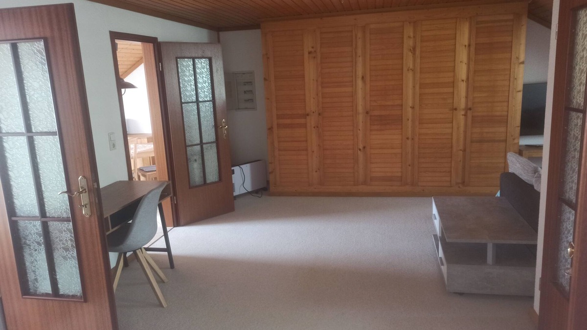 Grossbreitenbach Apartment | Cozy attic apartment