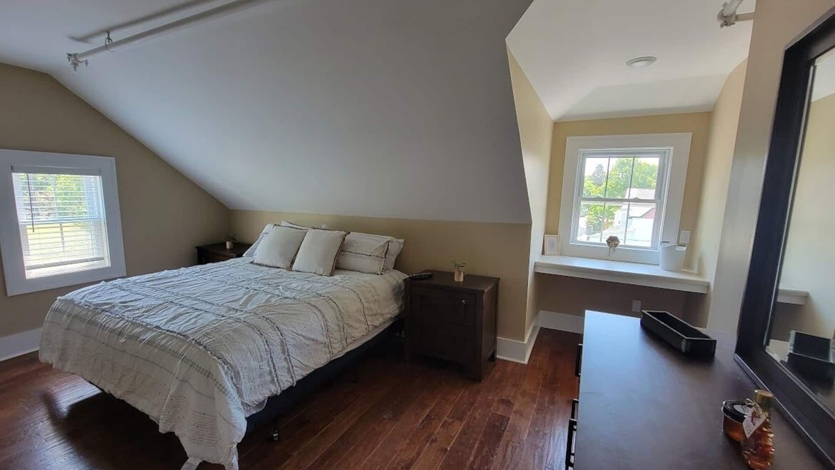 South Kortright Bed & Breakfast | Cozy bed & breakfast in delightful South Kortright with WiFi, AC