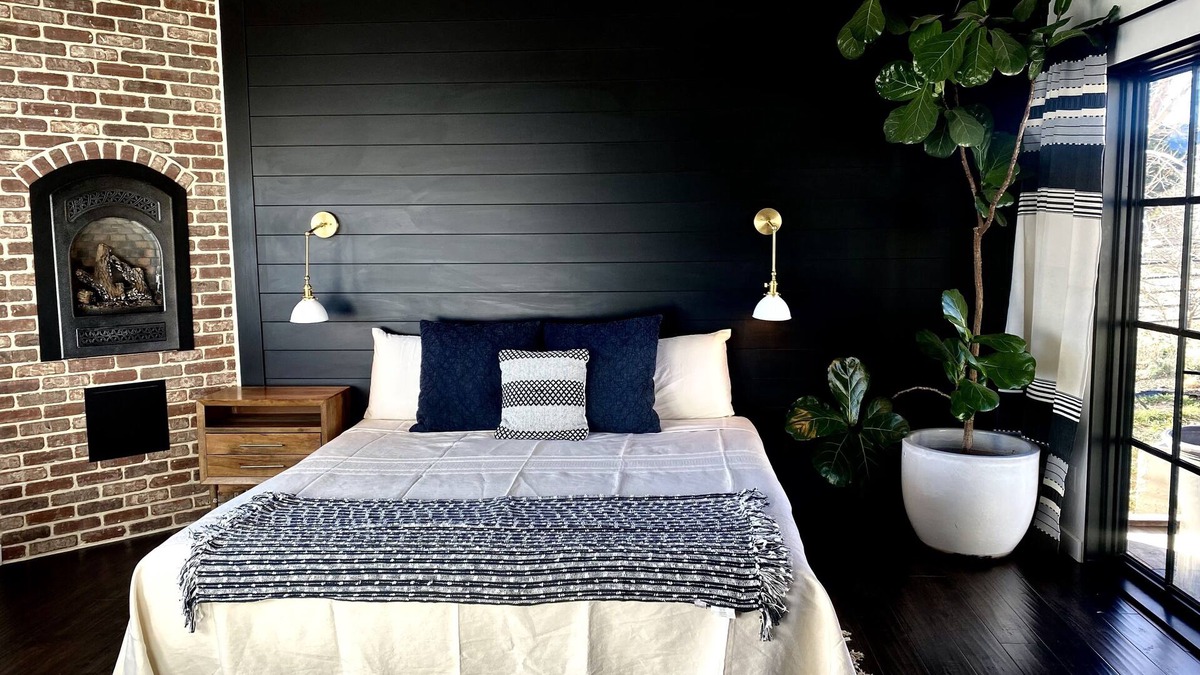 Flagstaff Cottage | Cozy Boho Mid Century Cottage