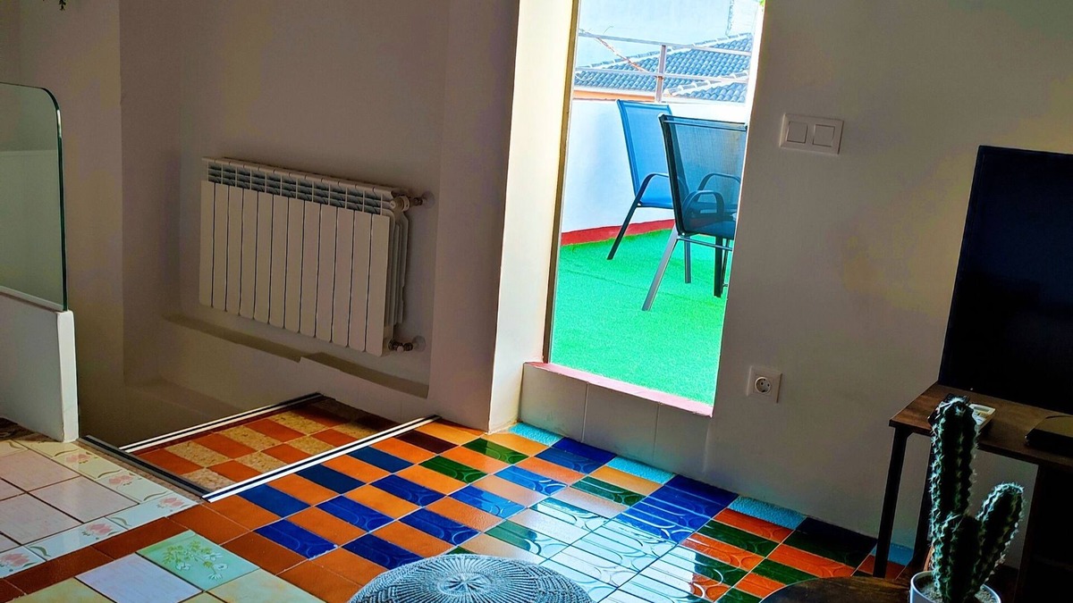 Villarejo de Salvanes House | Cozy, bright, terrace-solarium, rustic living room. Very close to Madrid.