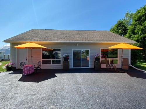 Masstown House | Cozy Bungalow in Nova Scotia with Backyard Patio