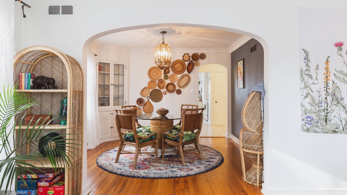 Wauwatosa House | Cozy bungalow with a unique style for an extra special stay!