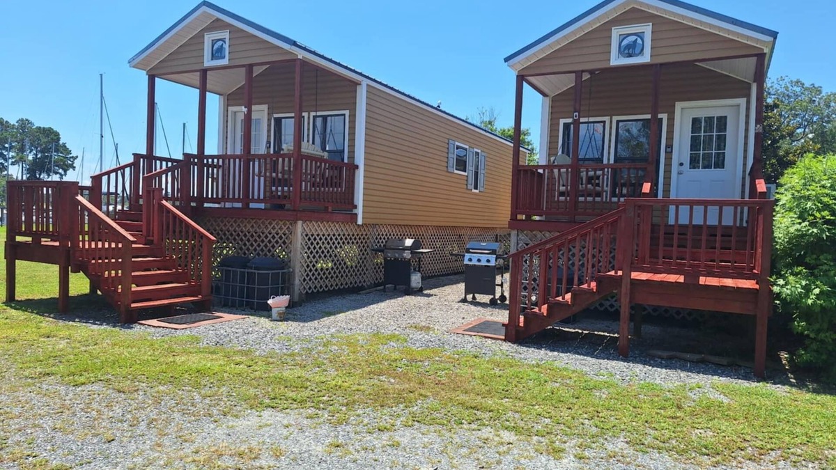 Oriental Cabin | Cozy cabin #2 on Neuse River in charming Oriental