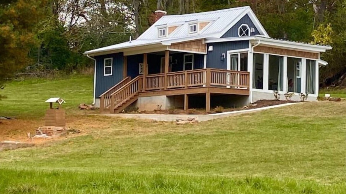 Goode Cabin | Cozy Cabin from 1890
