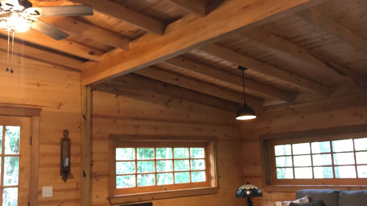Bruno Cabin | Cozy cabin in secluded forest with deck on creek. Full kitchen. 900 square feet.
