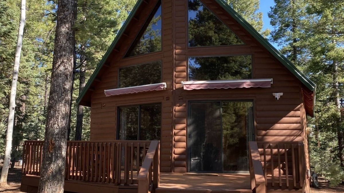 Meadow View Heights Cabin | Cozy Cabin nestled in the woods. Plenty of SNOW MOBILE and ATV PARKING!