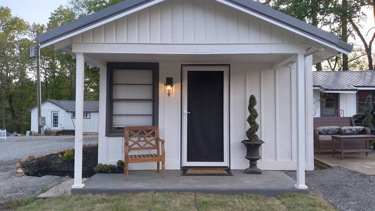 Salesville Cabin | Cozy Cabin Near North Fork and White Rivers