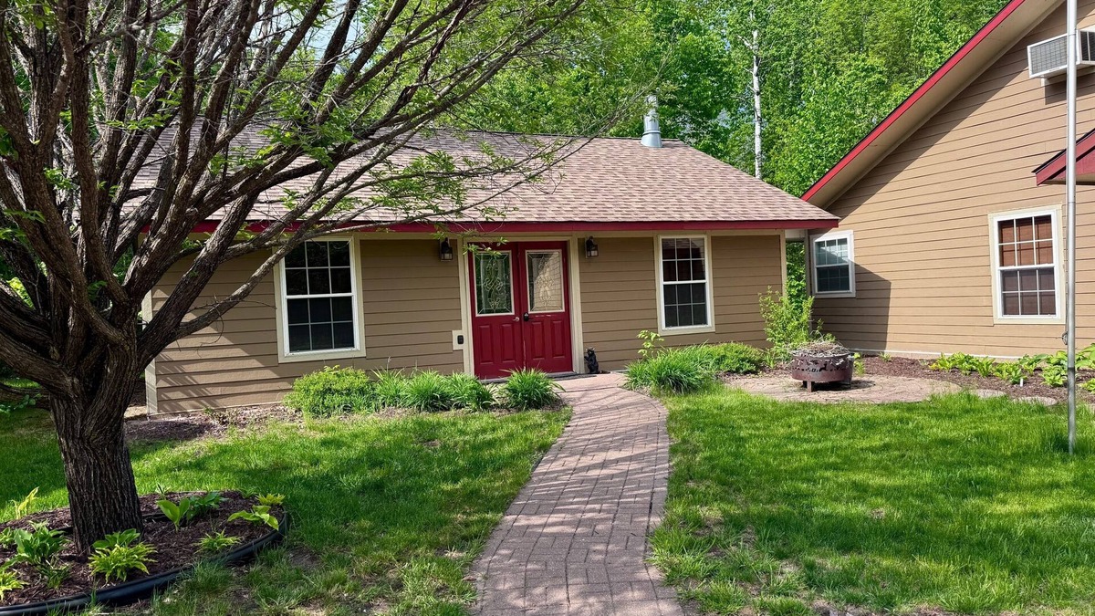 Deer River Cabin | Cozy Cabin on Little Moose Lake & Snowmobile Trail