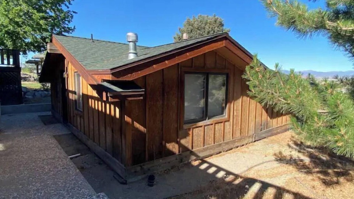 Genoa Cabin | Cozy Cabin