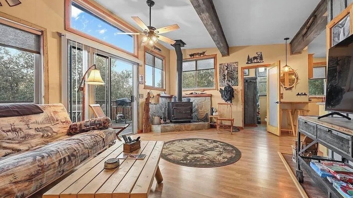Descanso Cabin | Cozy cabin with 1 bedroom and WiFi, AC in beautiful Descanso