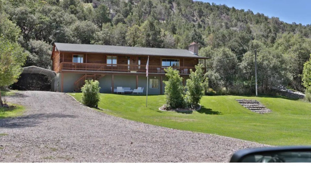 Beaver Cabin | Cozy cabin with abundant wildlife and recreation