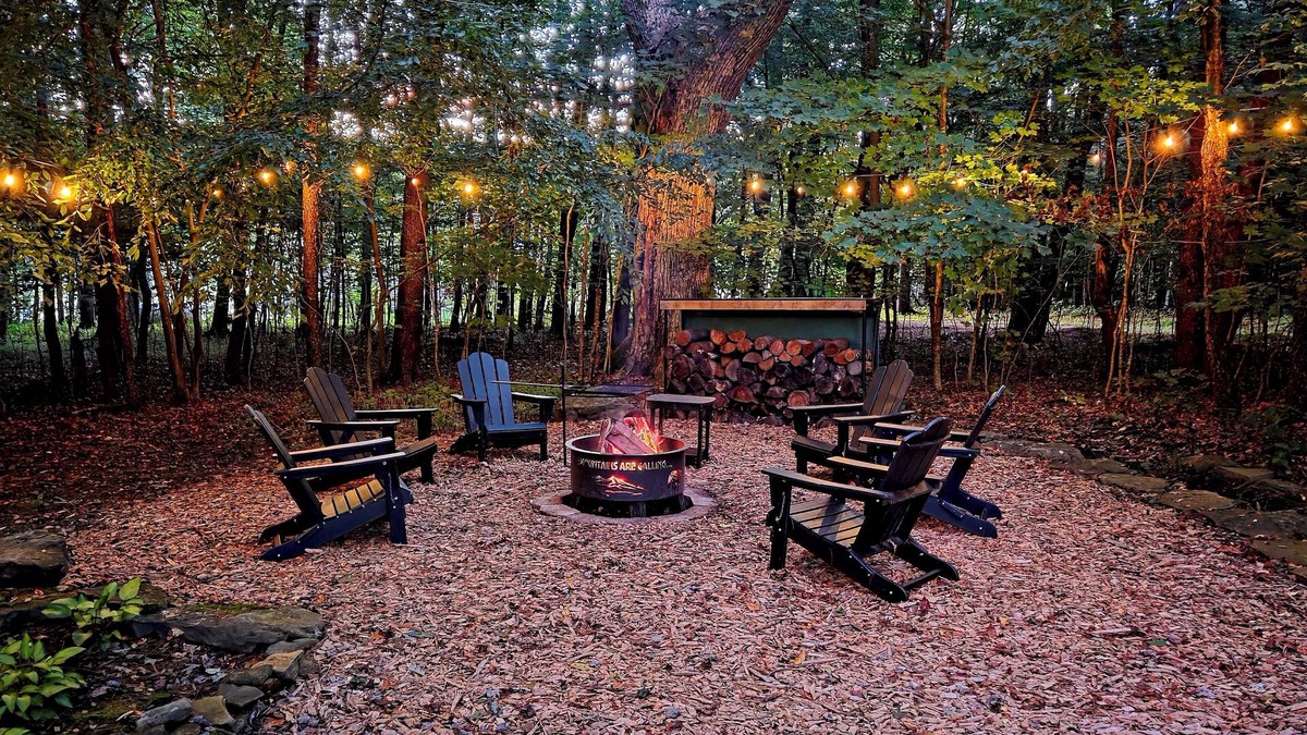 Gormania Cabin | Cozy Cabin with Hot Tub, Fire Pit, Game Room -near Deep Creek Lake