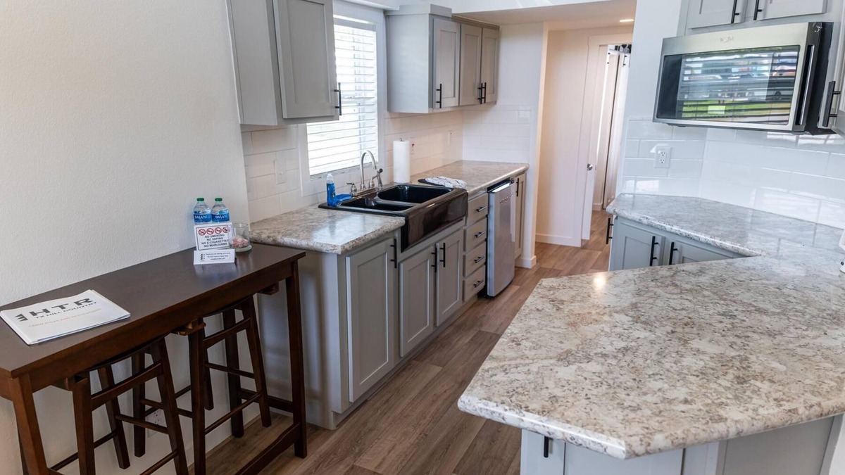 Ingram Cabin | Cozy Cabin with Kitchenette - Cabin A - Cozy Cabin with Kitchenette - Sleeps 6